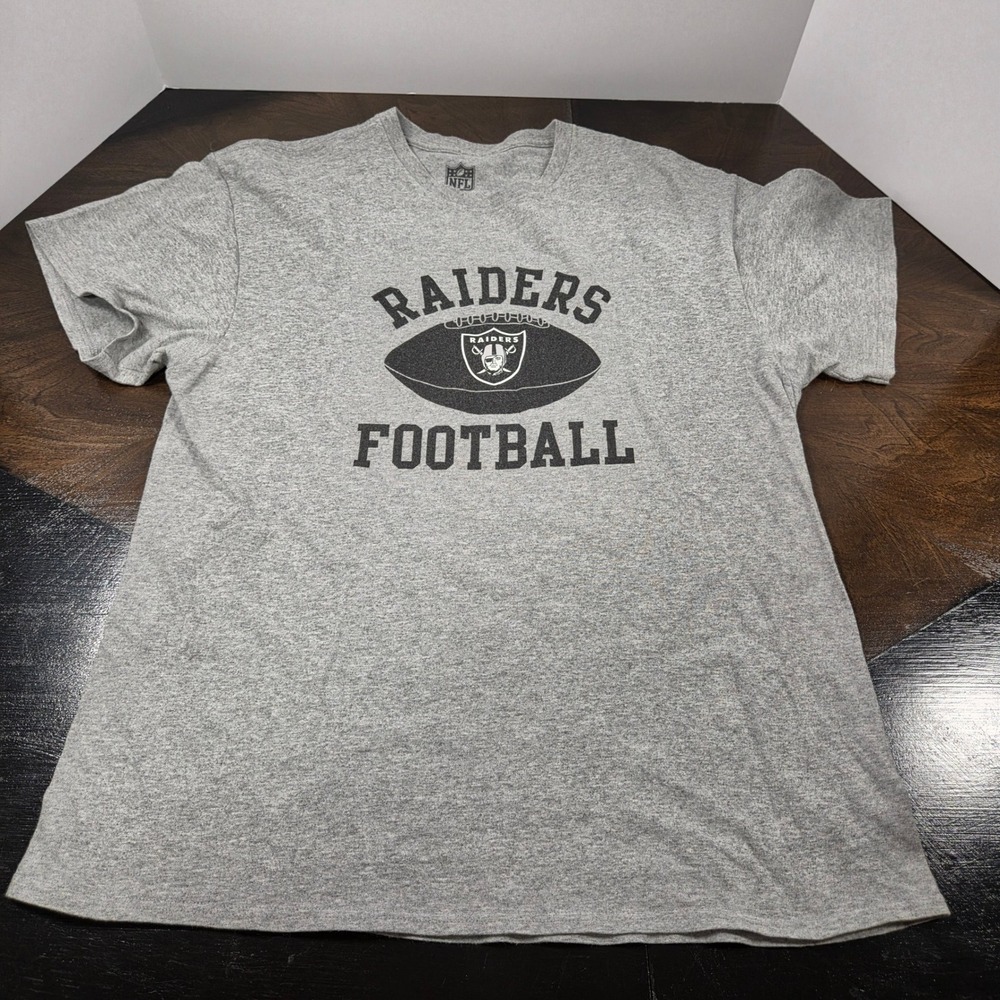 NFL Team Apparel Gray Raiders Football T-Shirt Mens Large Short Sleeve Graphic